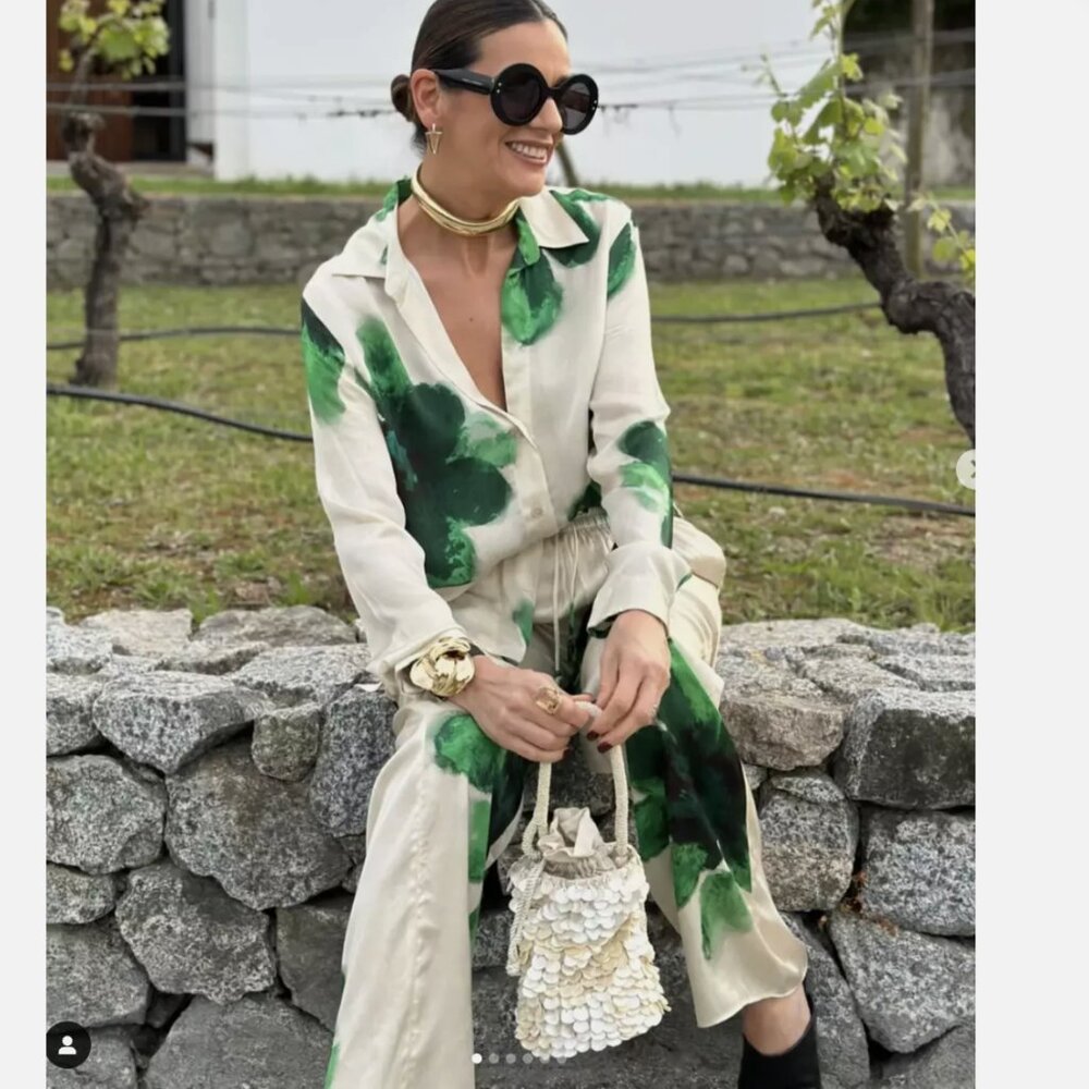 SHIRT- Zara FLOWY PRINTED Satin SHIRT  Green Floral NWT 2183/040